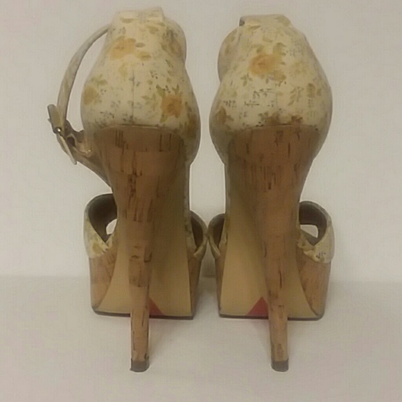 Luichiny size 7 Jus Tina cork heels - Picture 4 of 5